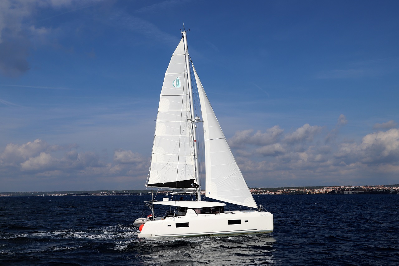 Lagoon 42 - 4 + 2 cab. Bild 1