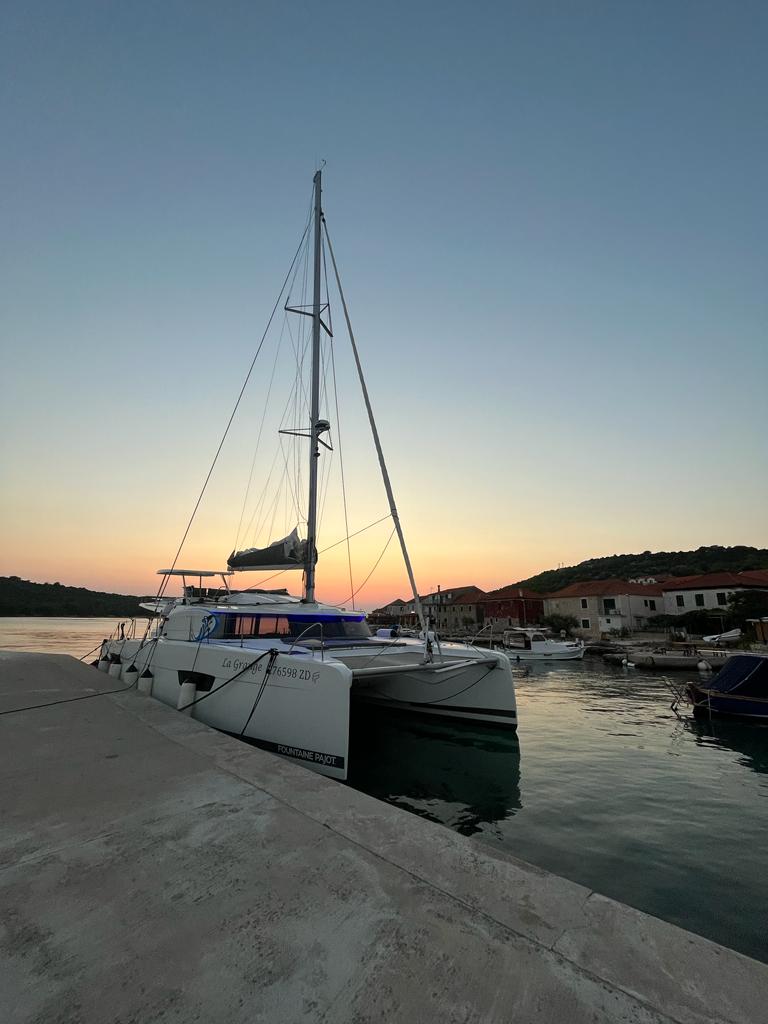 Fountaine Pajot Elba 45 - 5 cab. Bild 3